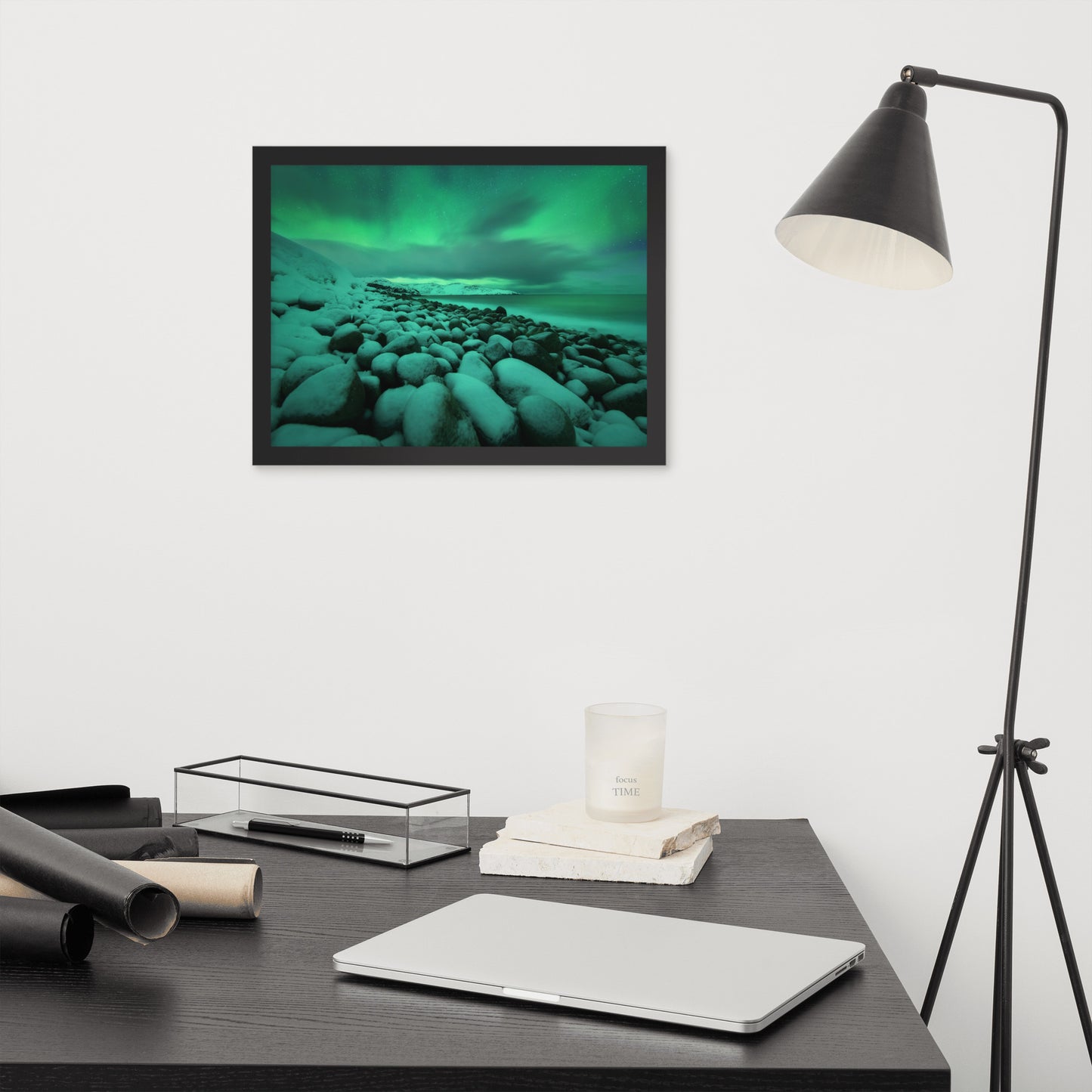 Peaceful Landscape Wall Art: Aurora Borealis Over Ocean in Teriberka Night - Coastal / Beach / Seascape / Nature / Landscape Photo Framed Wall Art Print - Artwork