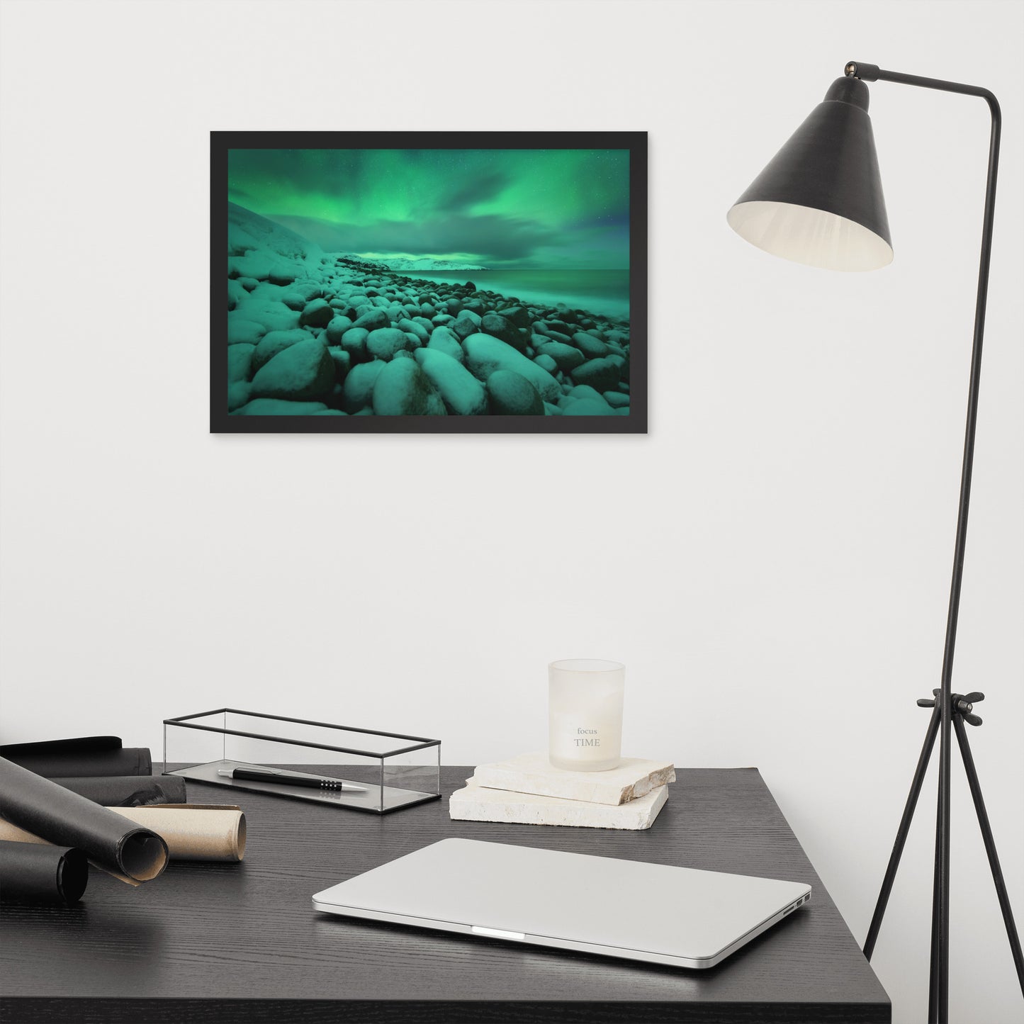 Relaxing Spa Wall Art: Aurora Borealis Over Ocean in Teriberka Night - Coastal / Beach / Seascape / Nature / Landscape Photo Framed Wall Art Print - Artwork