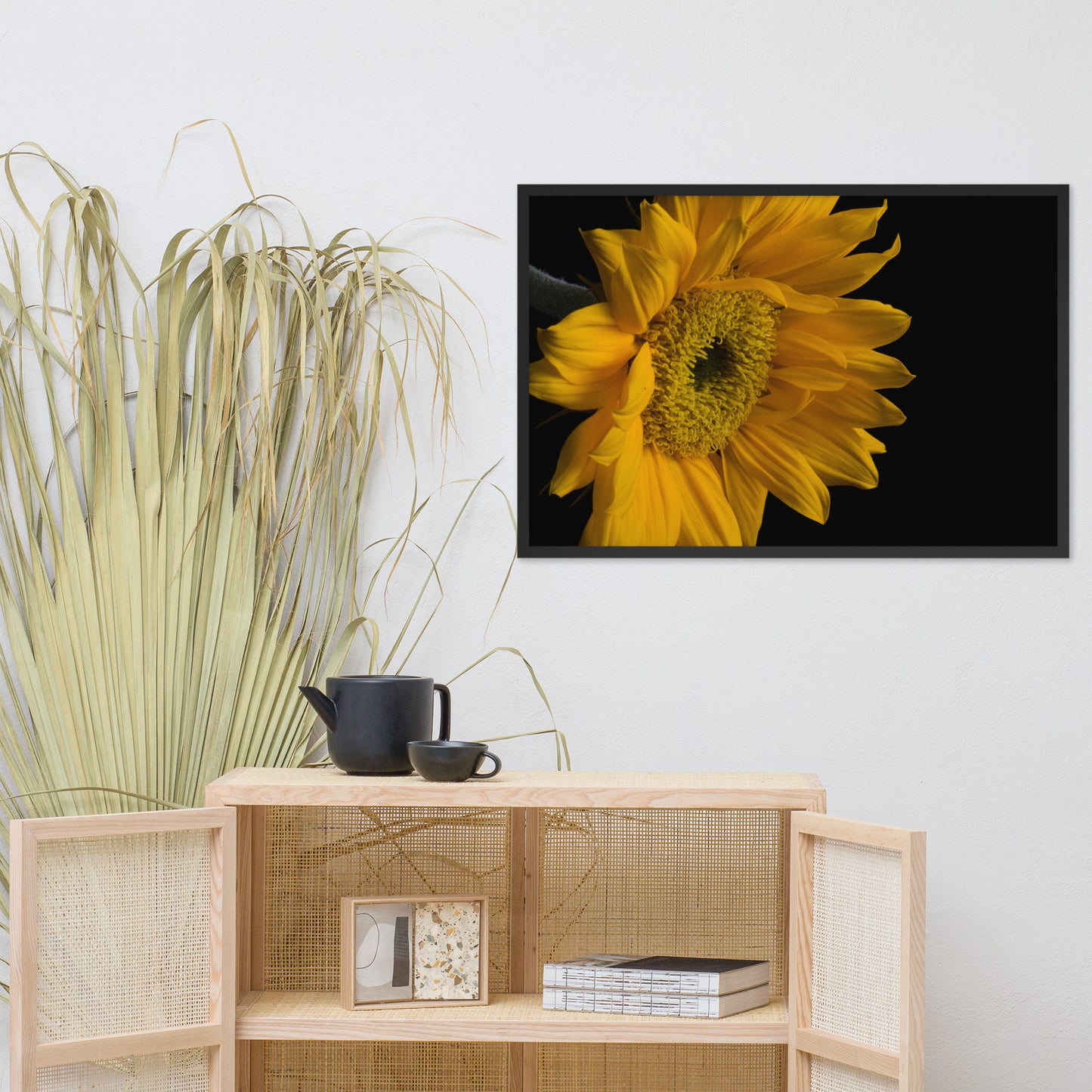 Sunflower from Left Floral Nature Photo Framed Wall Art Print