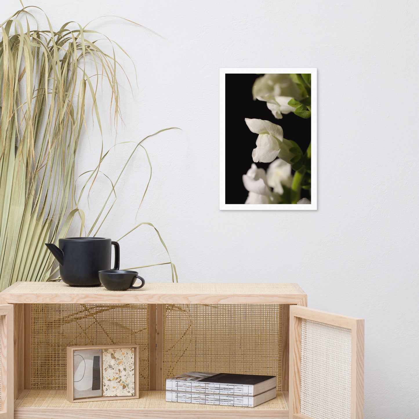Single Snapdragon Bloom Floral Nature Photo Framed Wall Art Print