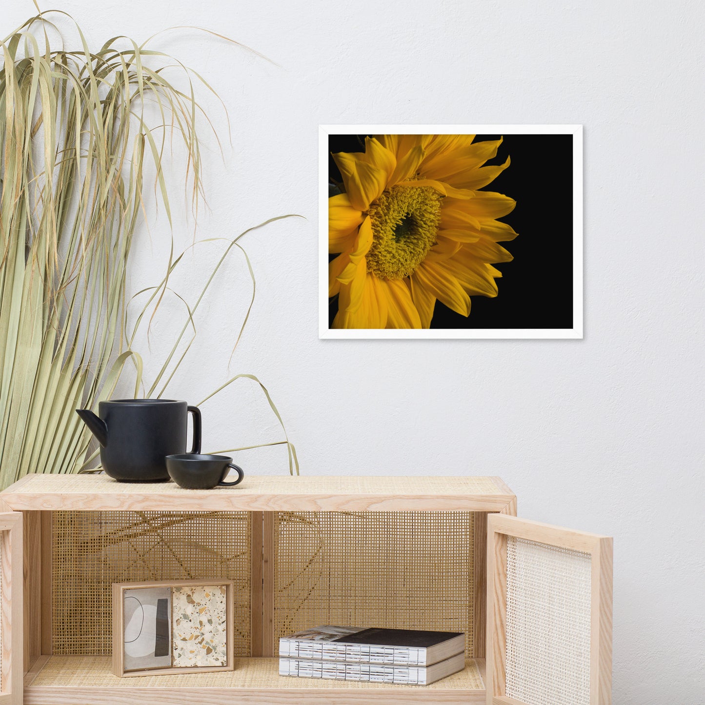 Sunflower from Left Floral Nature Photo Framed Wall Art Print