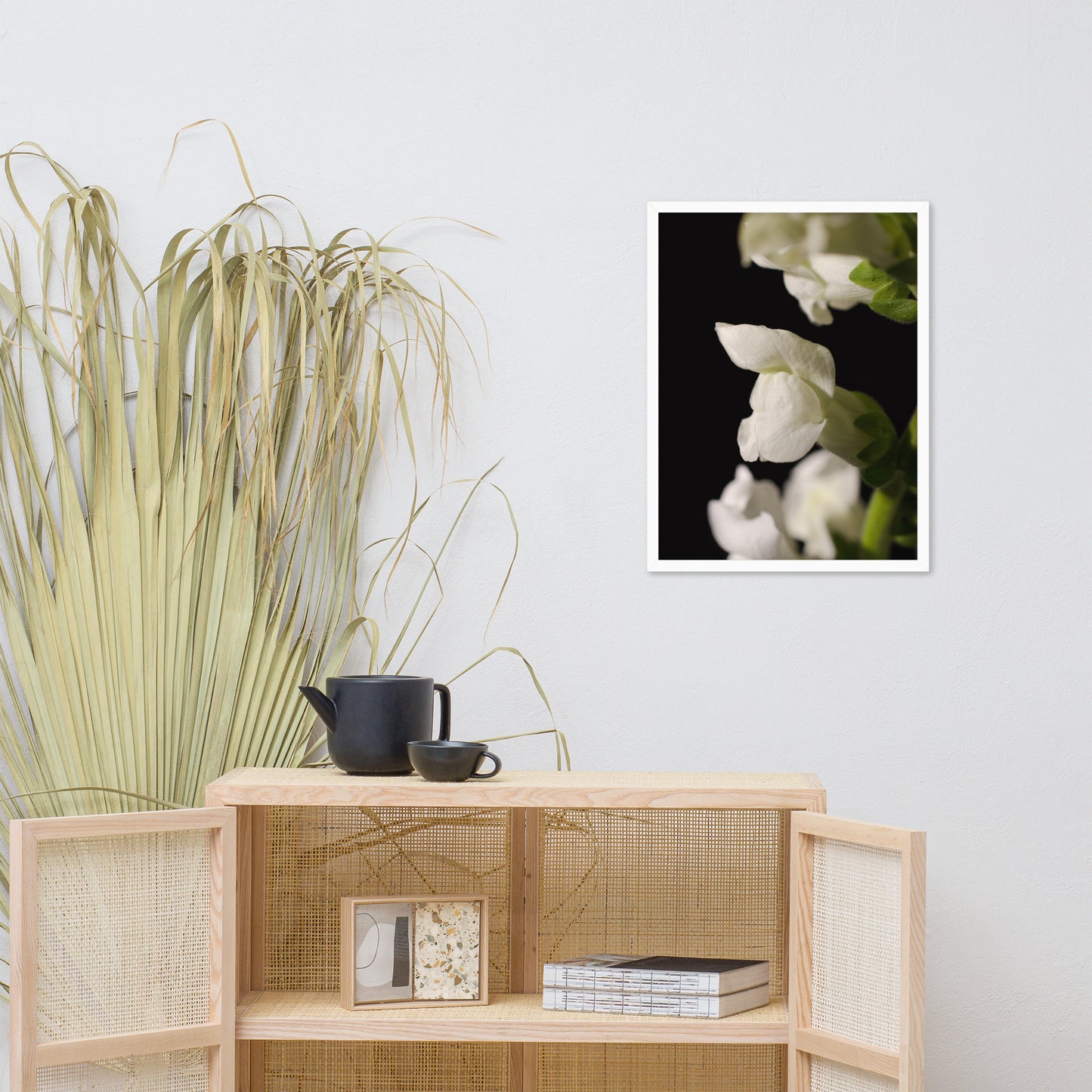 Single Snapdragon Bloom Floral Nature Photo Framed Wall Art Print