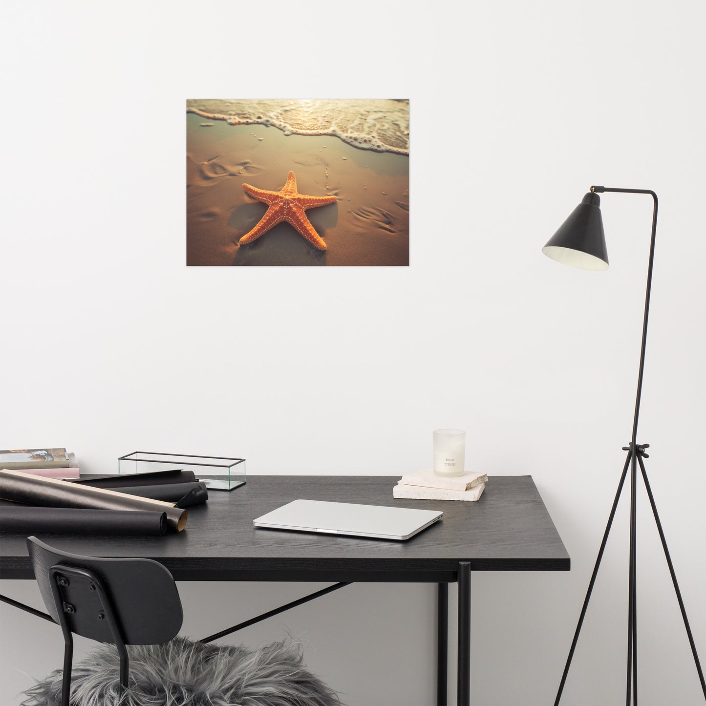 Star of the Shore Starfish on Beach Photorealism - Digital Artwork Loose Art Print