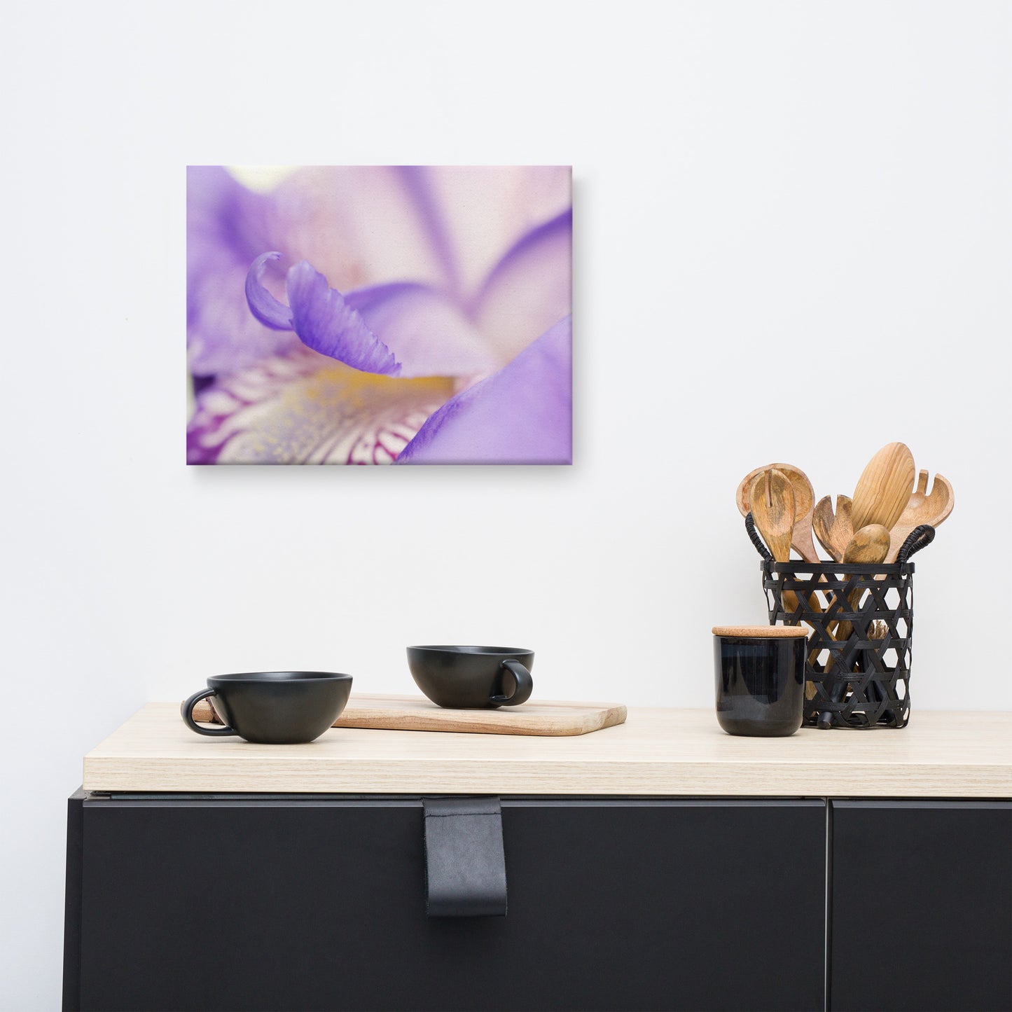 Soft Focus Iris Petals Floral Botanical Nature Photo Canvas Wall Art Prints