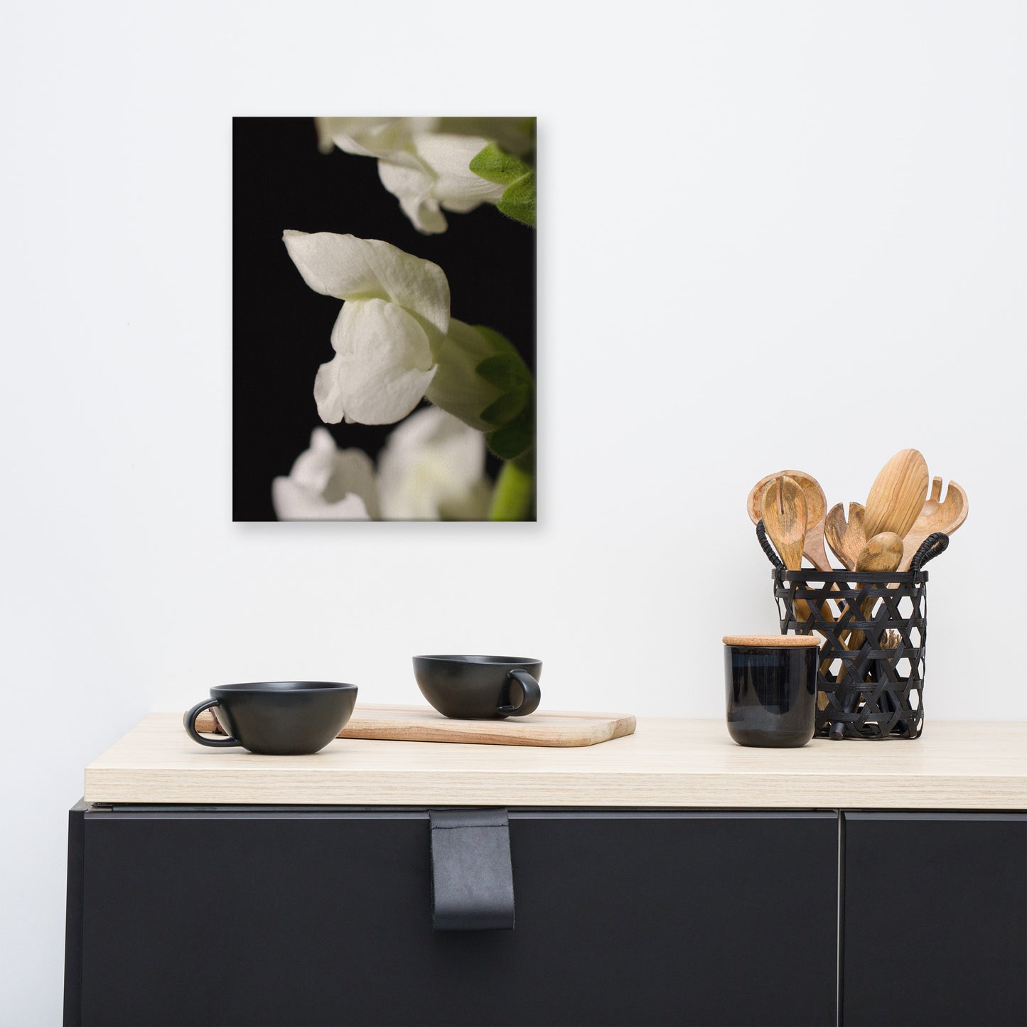 Single Snapdragon Bloom Floral Botanical Nature Photo Canvas Wall Art Prints