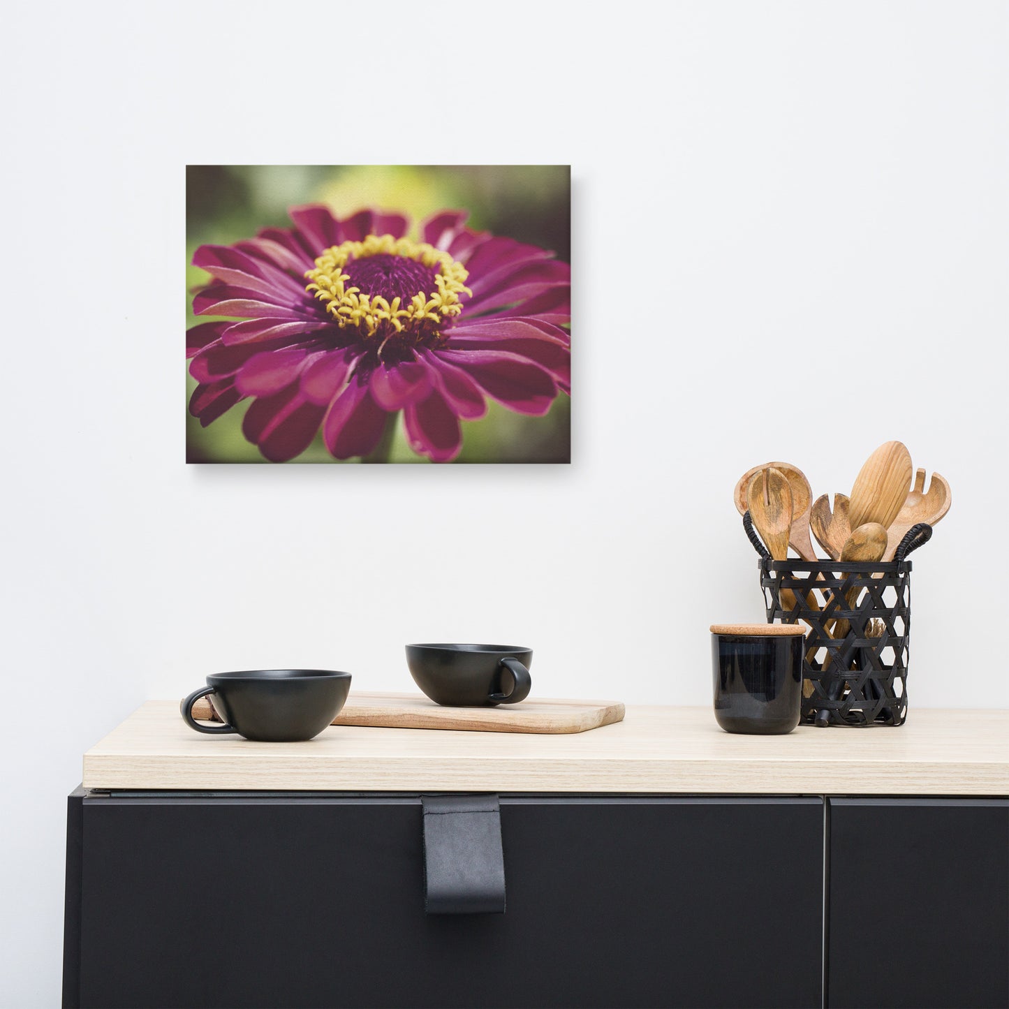 Moody Young-And-Old Age Pink Zinnia Floral Botanical Nature Photo Canvas Wall Art Prints