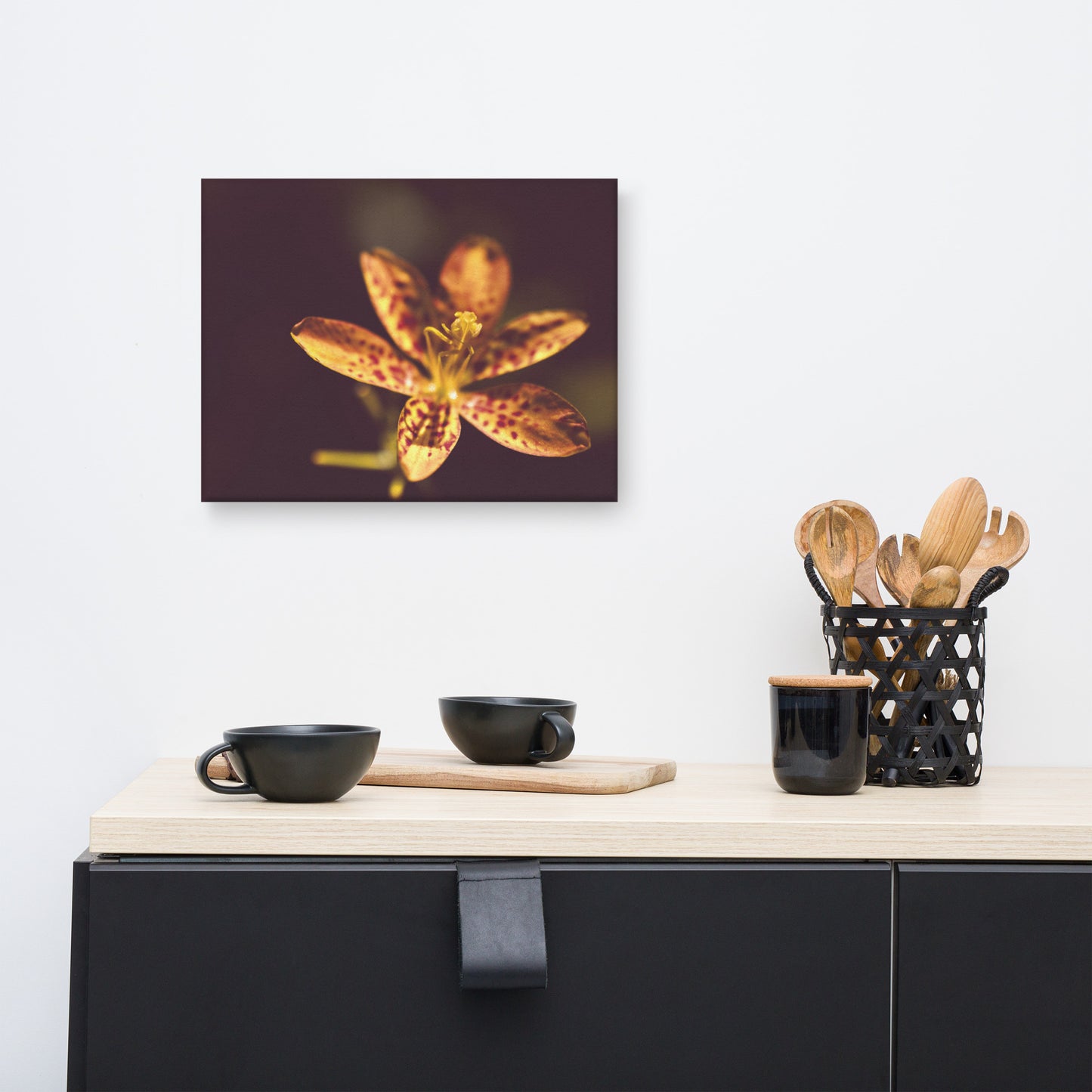 Dramatic Orange Leopard Lily Flower Floral Botanical Nature Photo Canvas Wall Art Prints
