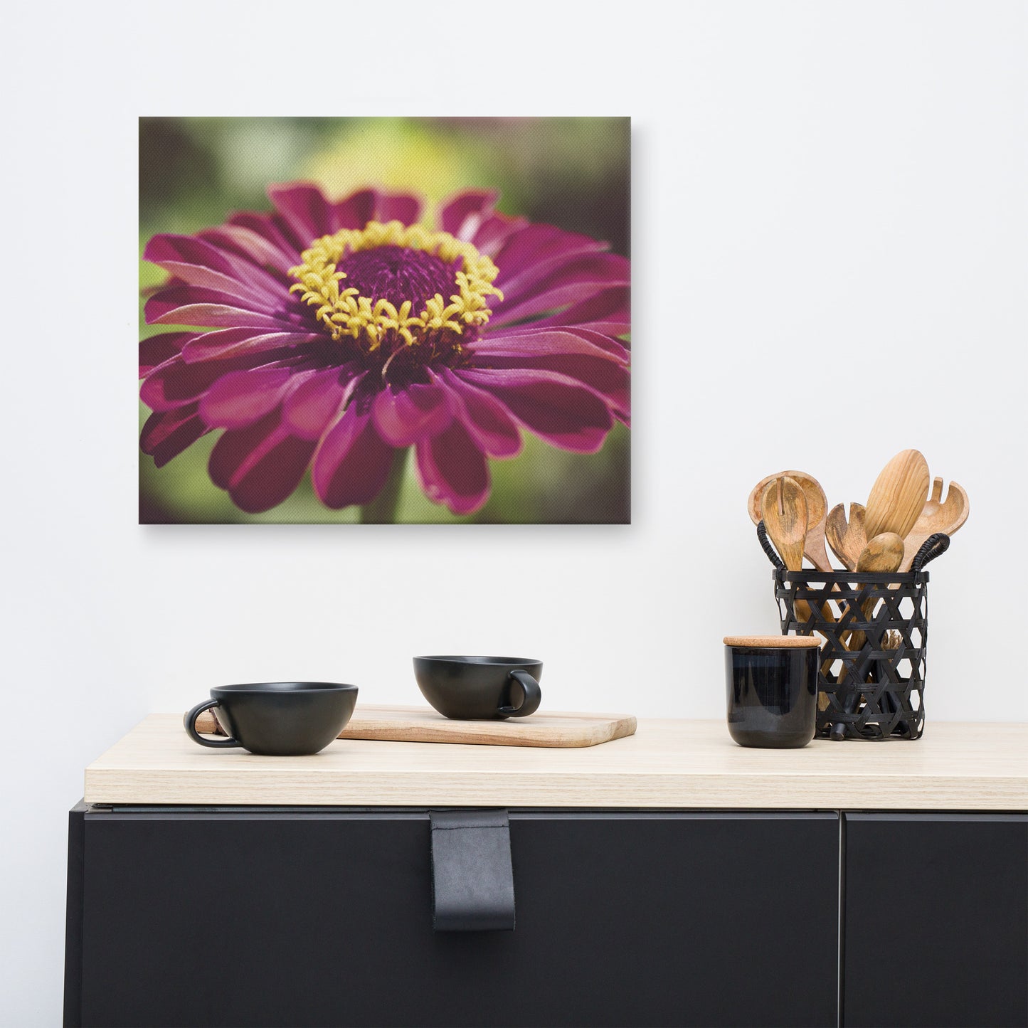 Moody Young-And-Old Age Pink Zinnia Floral Botanical Nature Photo Canvas Wall Art Prints