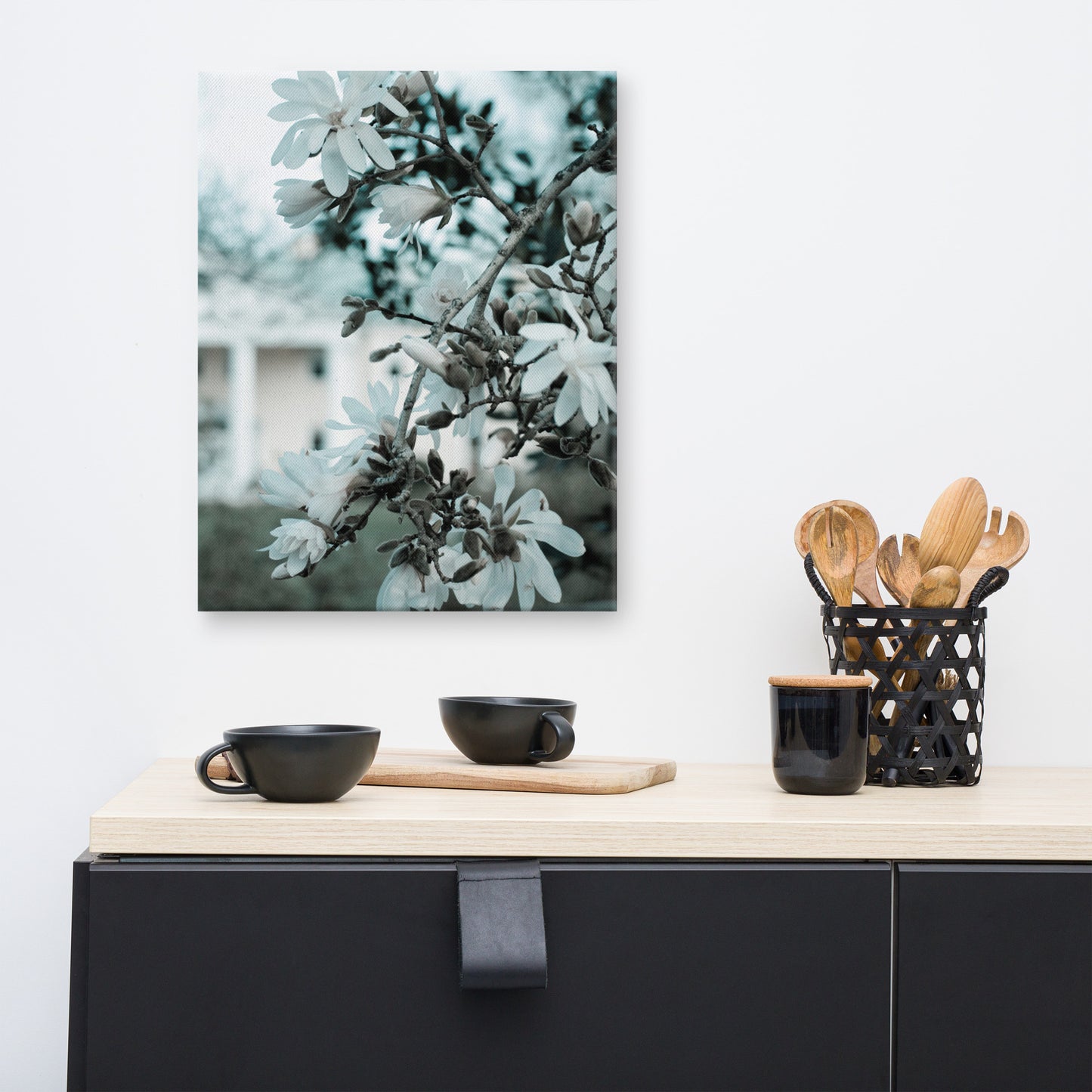 Mansion Blooms Floral Botanical Nature Photo Canvas Wall Art Prints