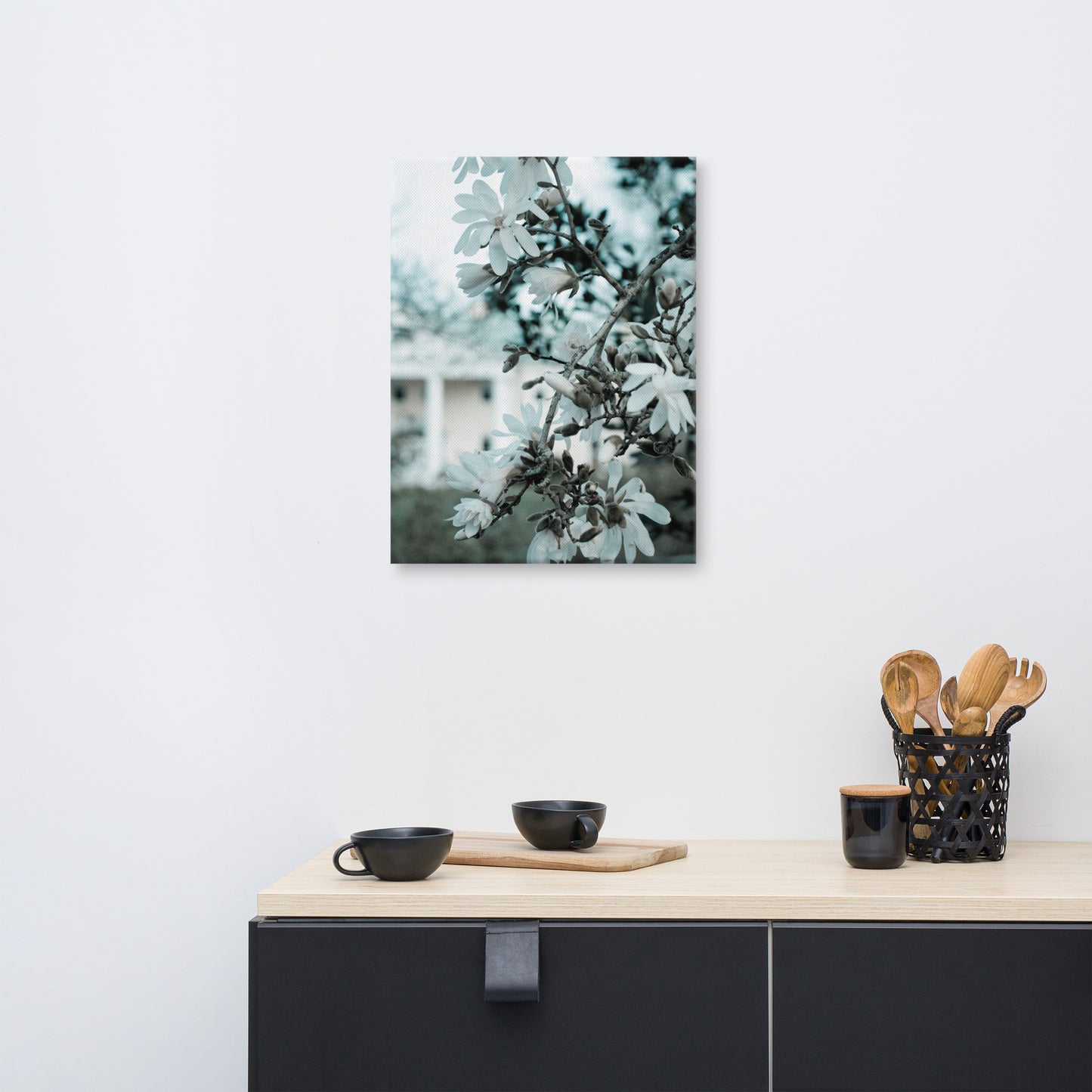 Mansion Blooms Floral Botanical Nature Photo Canvas Wall Art Prints