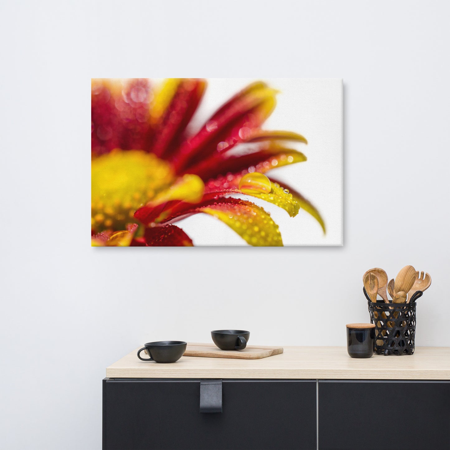 Water Droplets On Mum Petals Floral Botanical Nature Photo Canvas Wall Art Prints