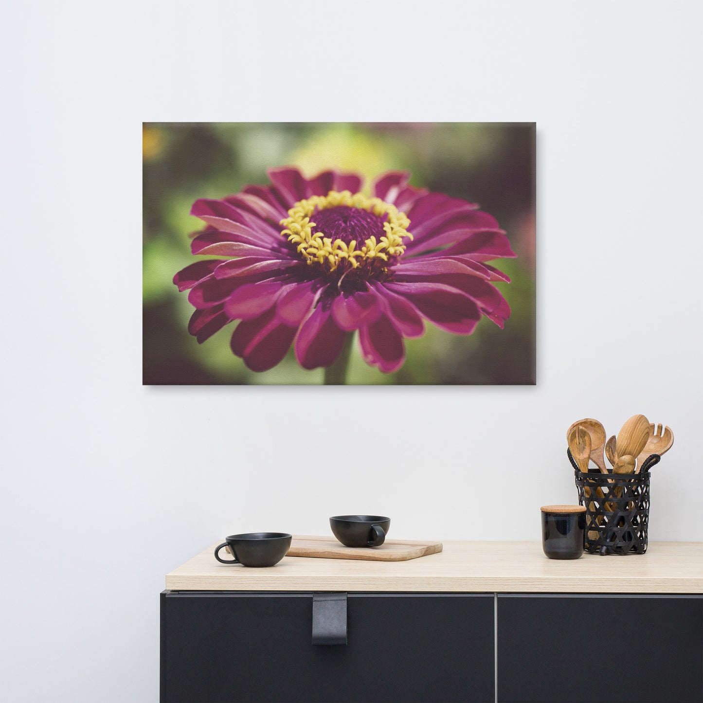 Moody Young-And-Old Age Pink Zinnia Floral Botanical Nature Photo Canvas Wall Art Prints
