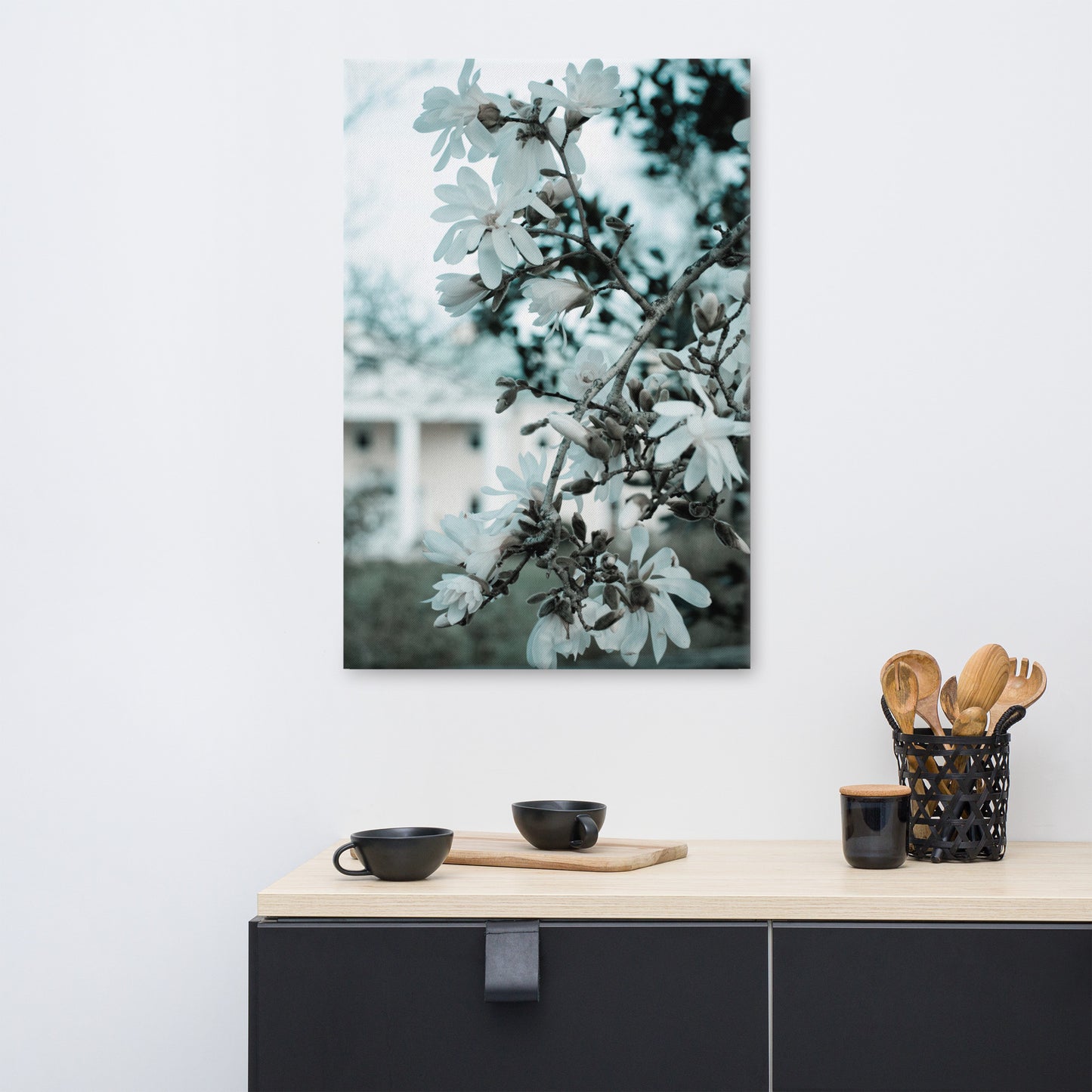 Mansion Blooms Floral Botanical Nature Photo Canvas Wall Art Prints