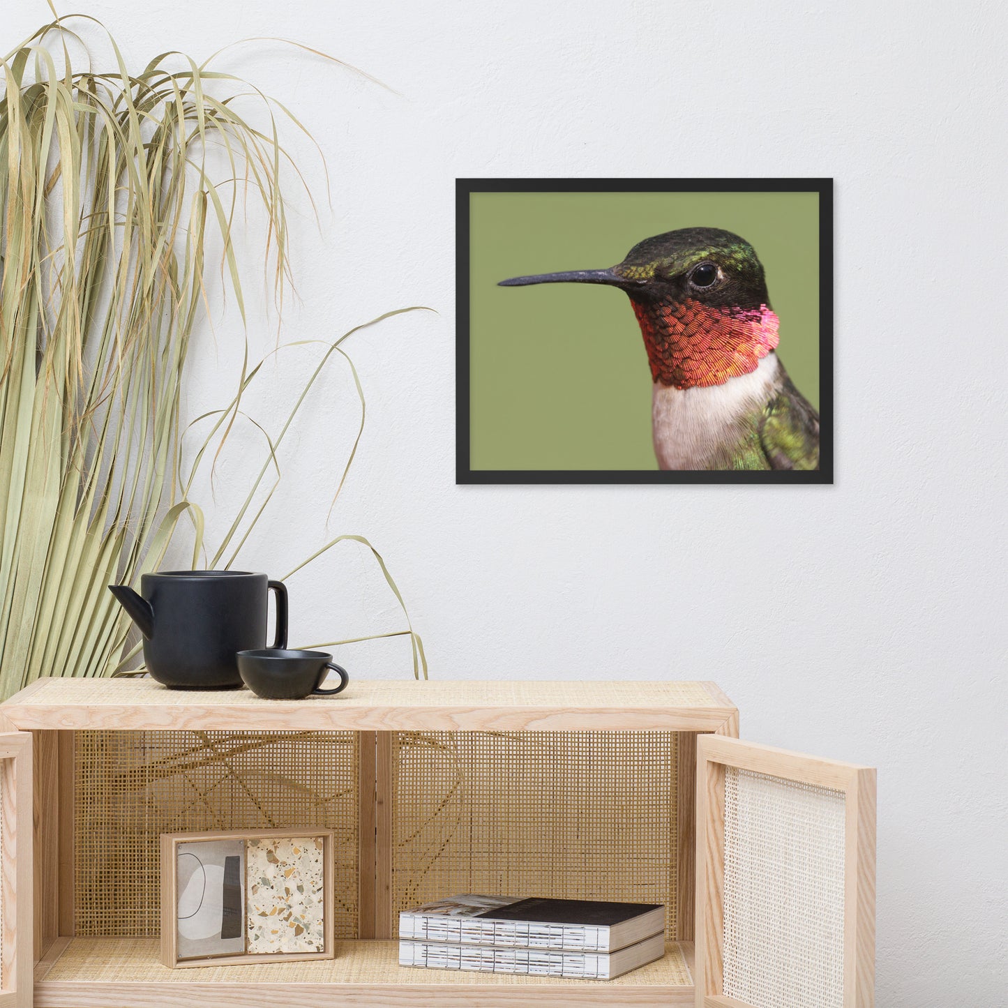 Close-up Ruby-throated Hummingbird Animal Wildlife Photograph Framed Wall Art Prints
