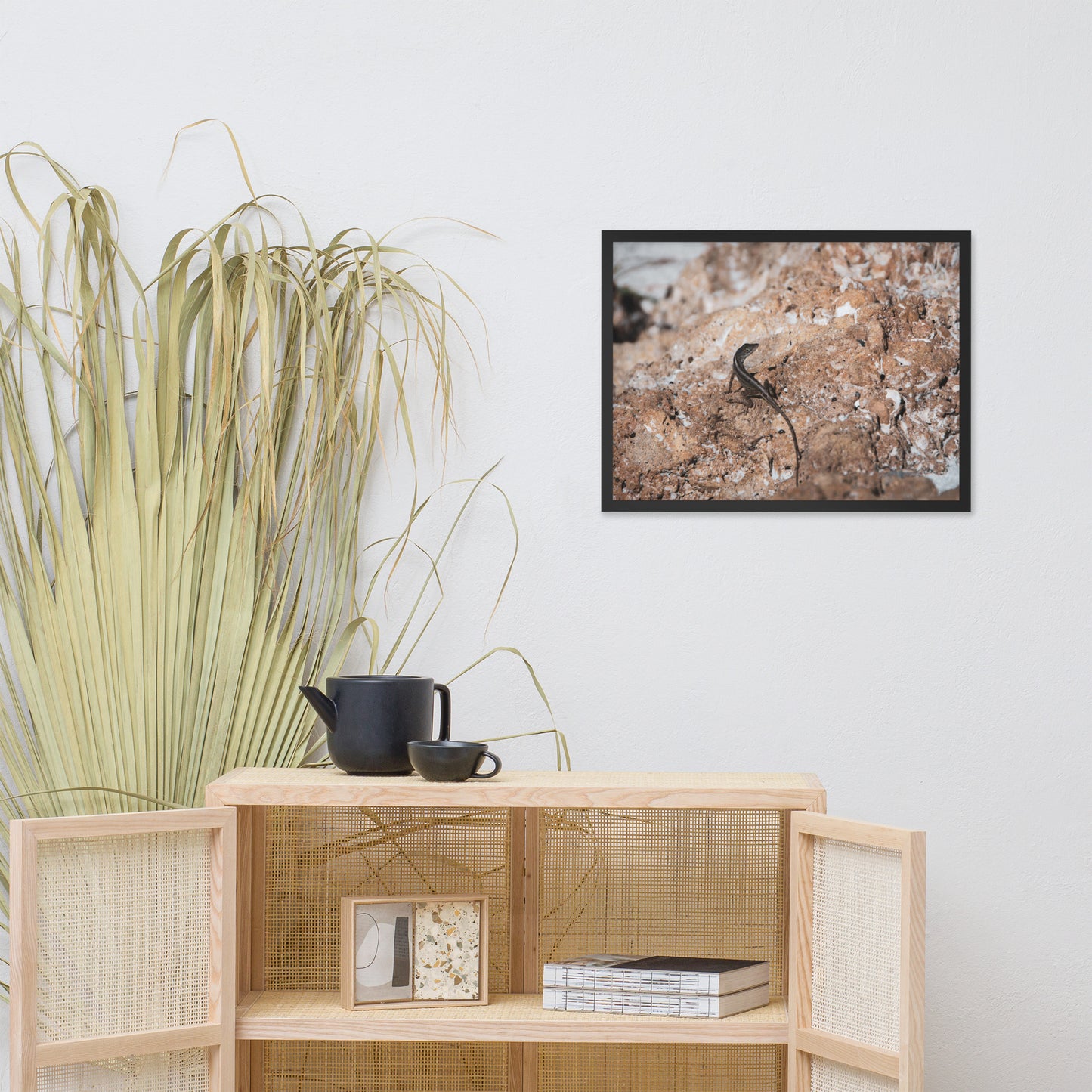 Lizard Rock Colorized Wildlife Photograph Framed Wall Art Prints