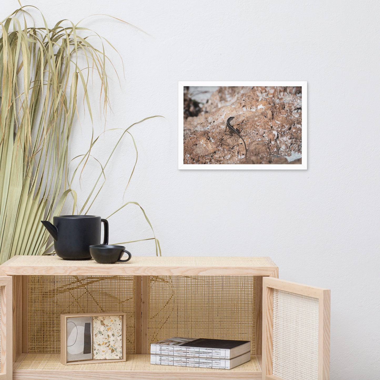 Lizard Rock Colorized Wildlife Photograph Framed Wall Art Prints