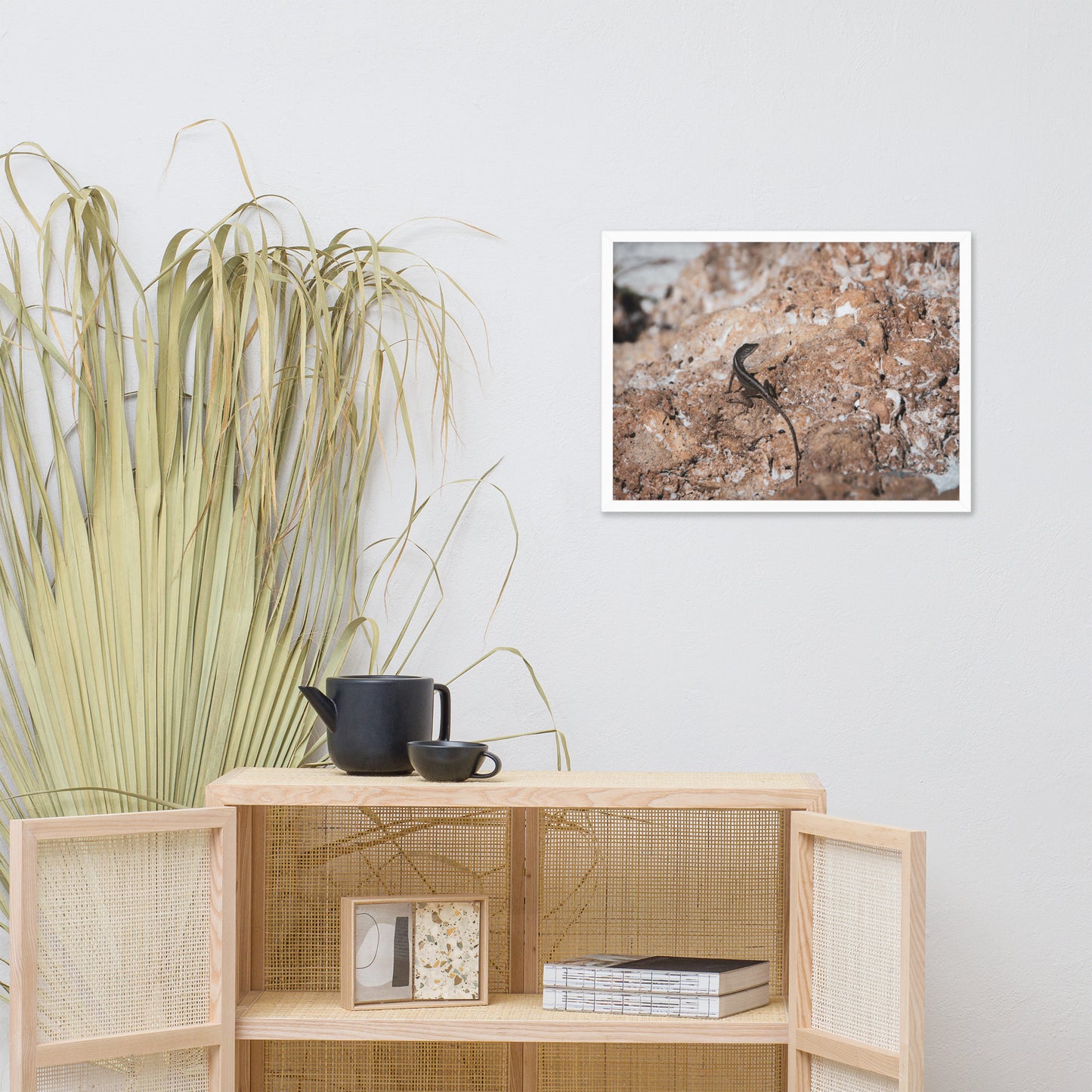 Lizard Rock Colorized Wildlife Photograph Framed Wall Art Prints
