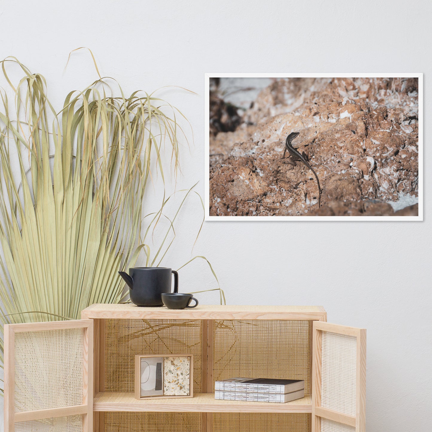 Lizard Rock Colorized Wildlife Photograph Framed Wall Art Prints