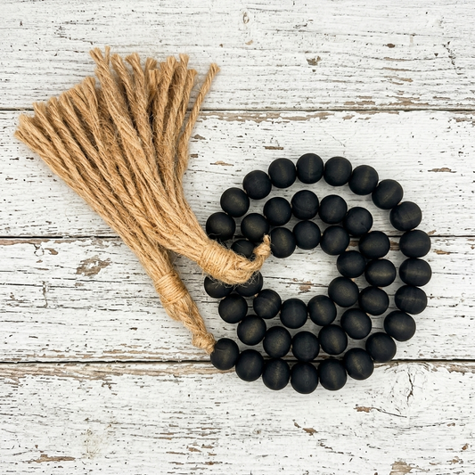 Black Wood Bead Garland Bunting Strand (2)