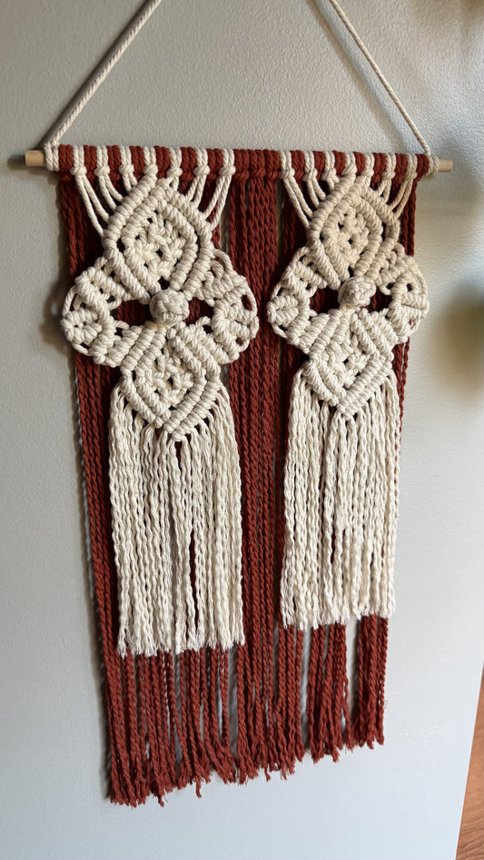 Unique Ornamental Macrame Curves and Berries