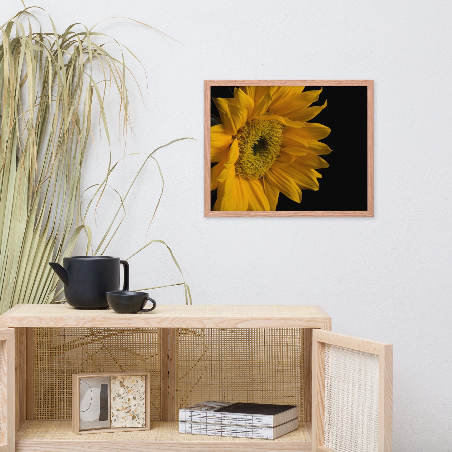 Sunflower from Left Floral Nature Photo Framed Wall Art Print
