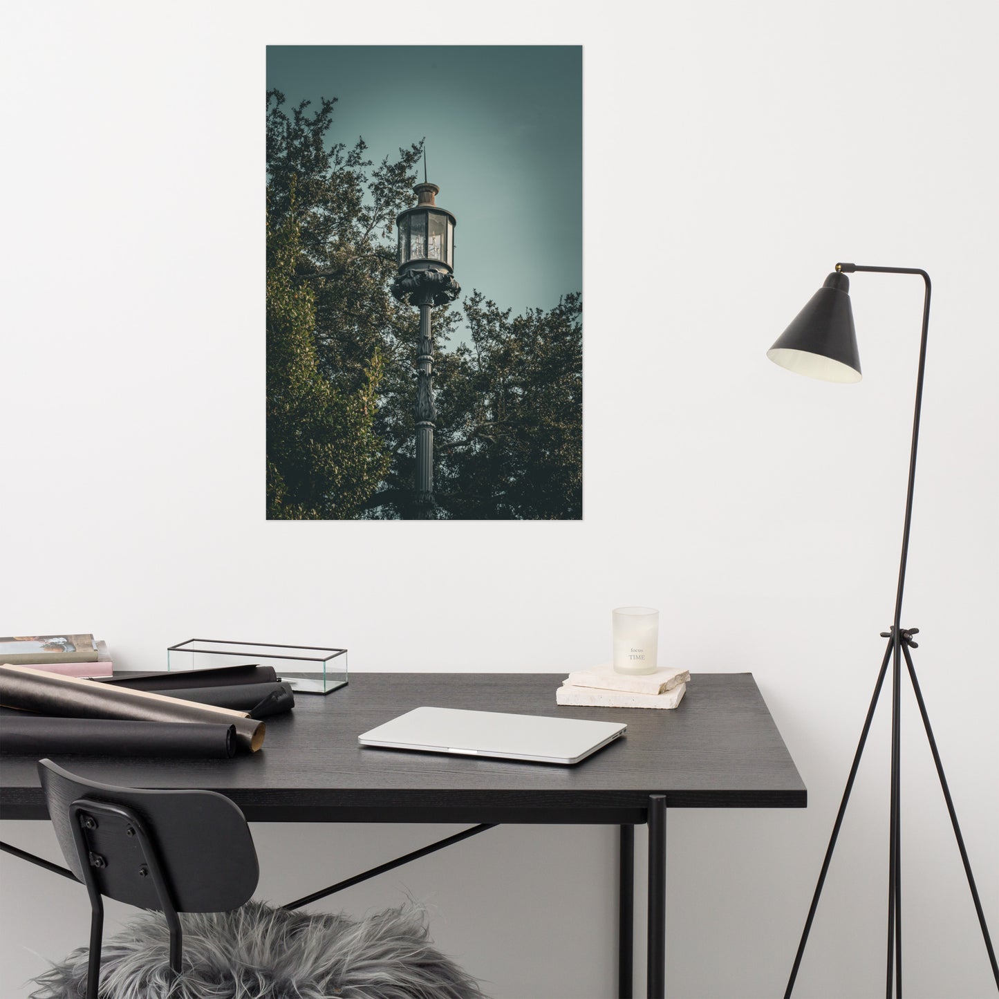 Old Harbor Light Emmet Park Savannah Ga 2 Loose Wall Art Print