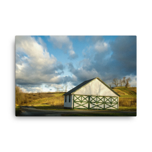 Photo Wall Decor: Aging Barn in the Morning Sun Traditional Color - Rural / Country Style Landscape / Nature Photograph Canvas Wall Art Print - Artwork - Wall Decor