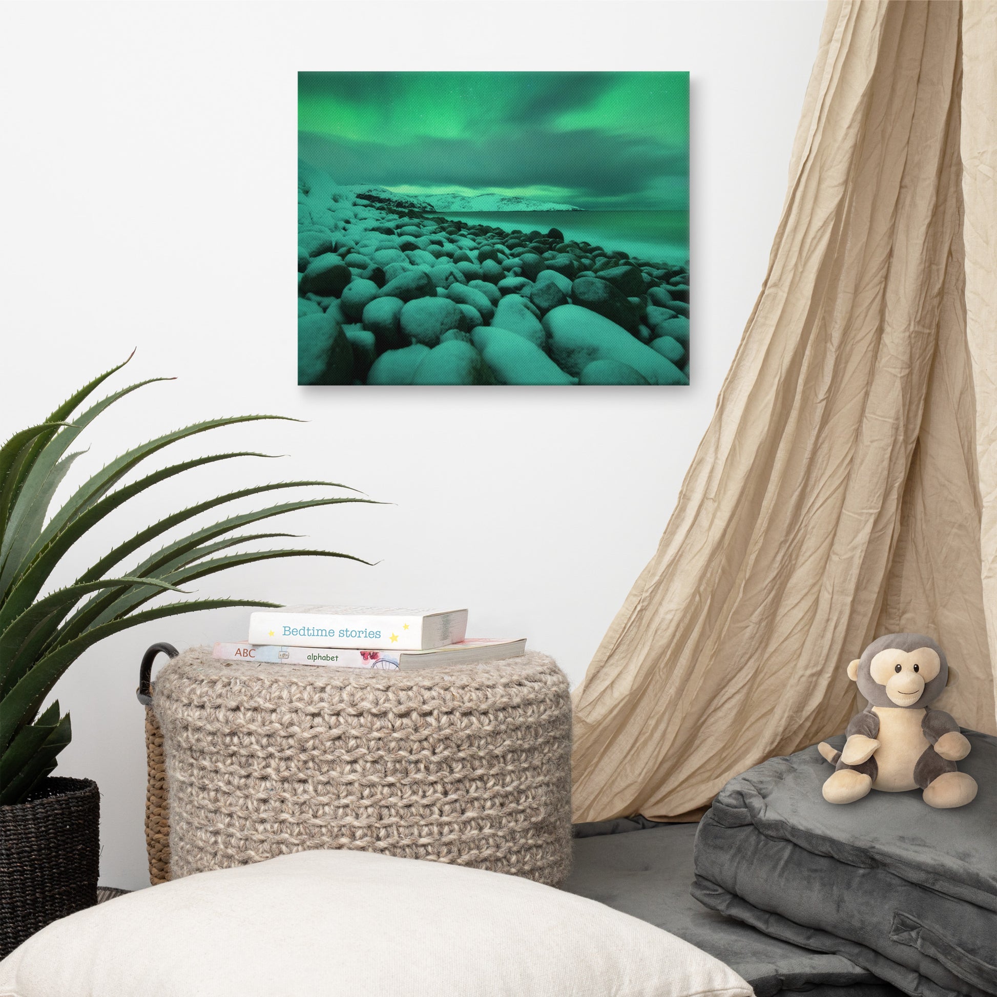 Laundry Room Wall Pictures: Aurora Borealis Over Ocean in Teriberka Night Seascape Landscape Photo Canvas Wall Art Prints