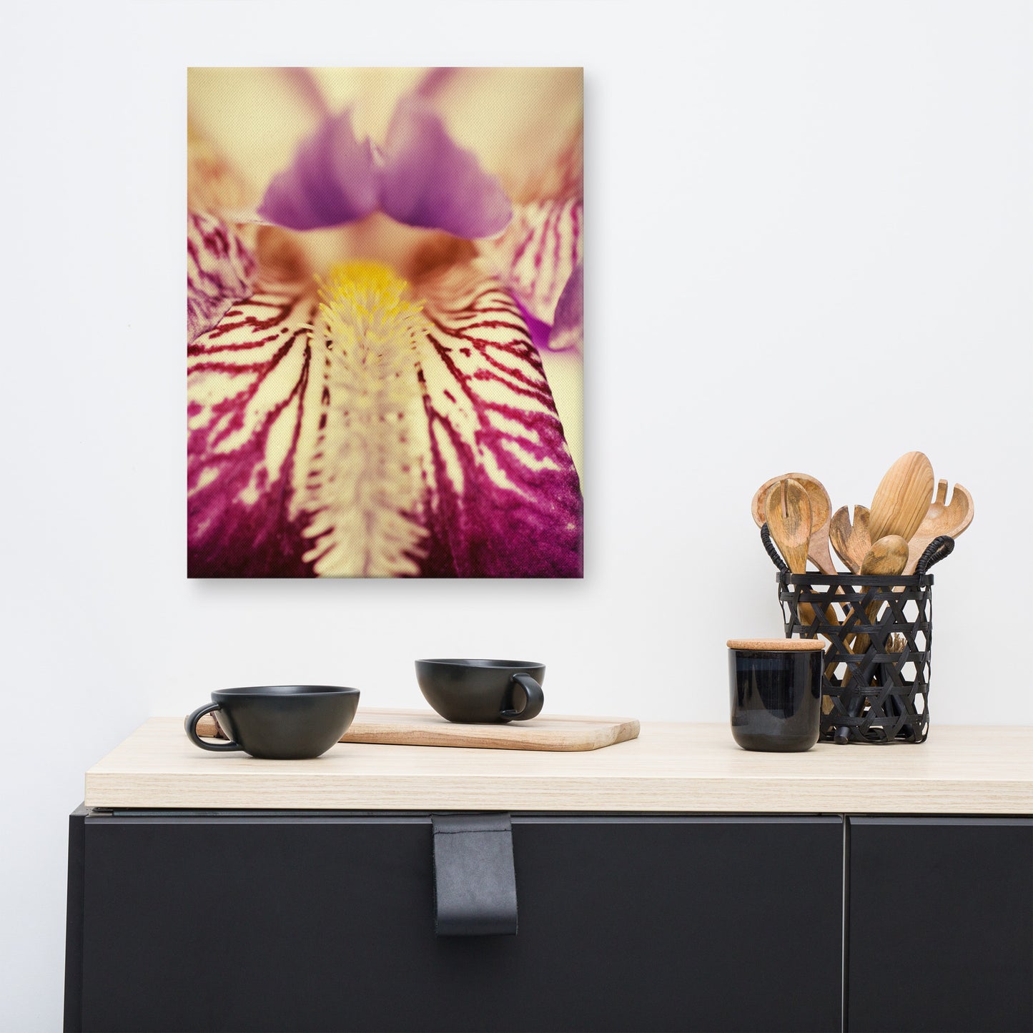 Canvas Pictures Flowers: Antiqued Iris - Botanical / Floral / Flora / Flowers / Nature Photograph Canvas Wall Art Print - Artwork