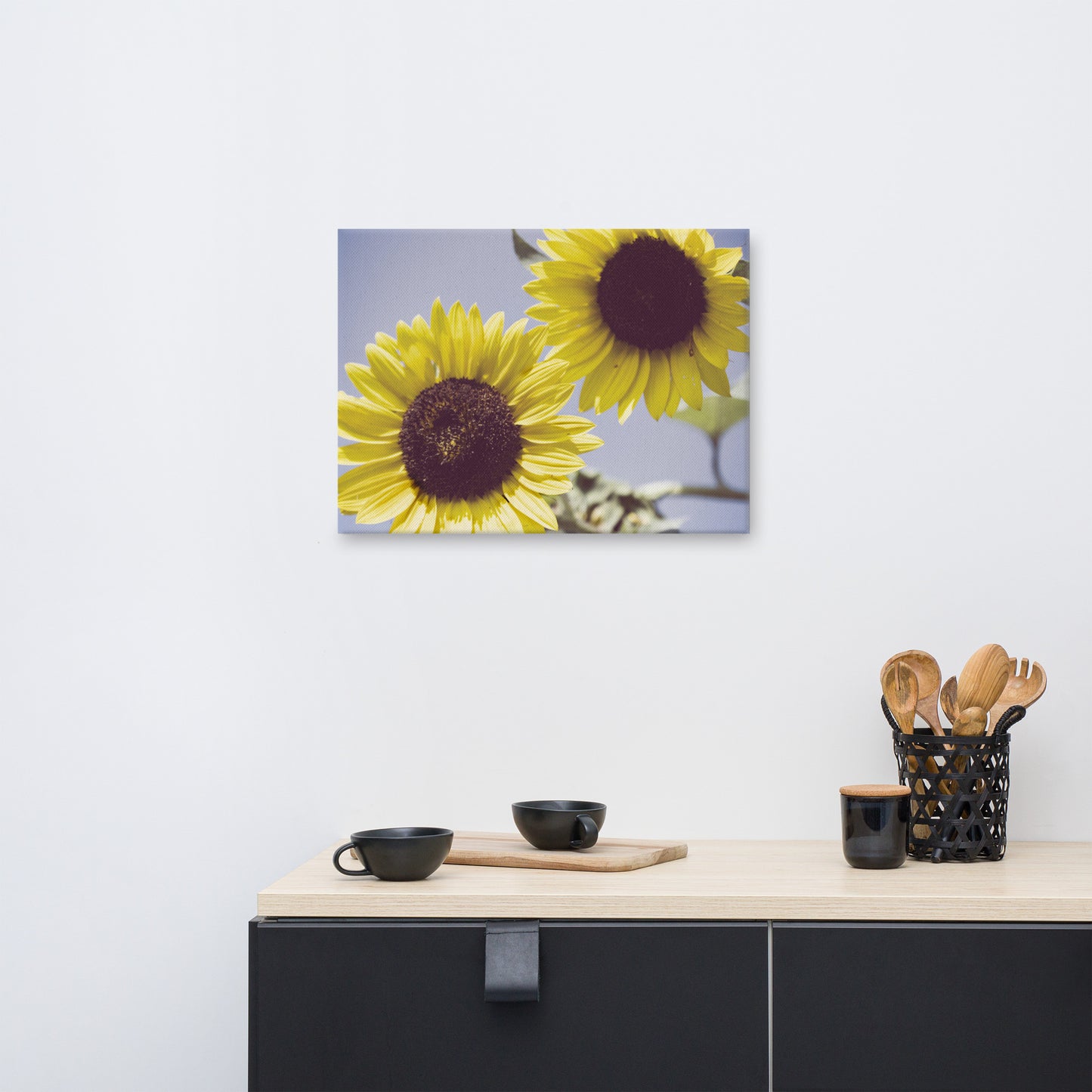 Canvas Pictures Flowers: Aged Sunflowers Against Sky - Rustic / Minimal Botanical / Floral / Flora / Flowers Nature Photograph Canvas Wall Art Print - Artwork