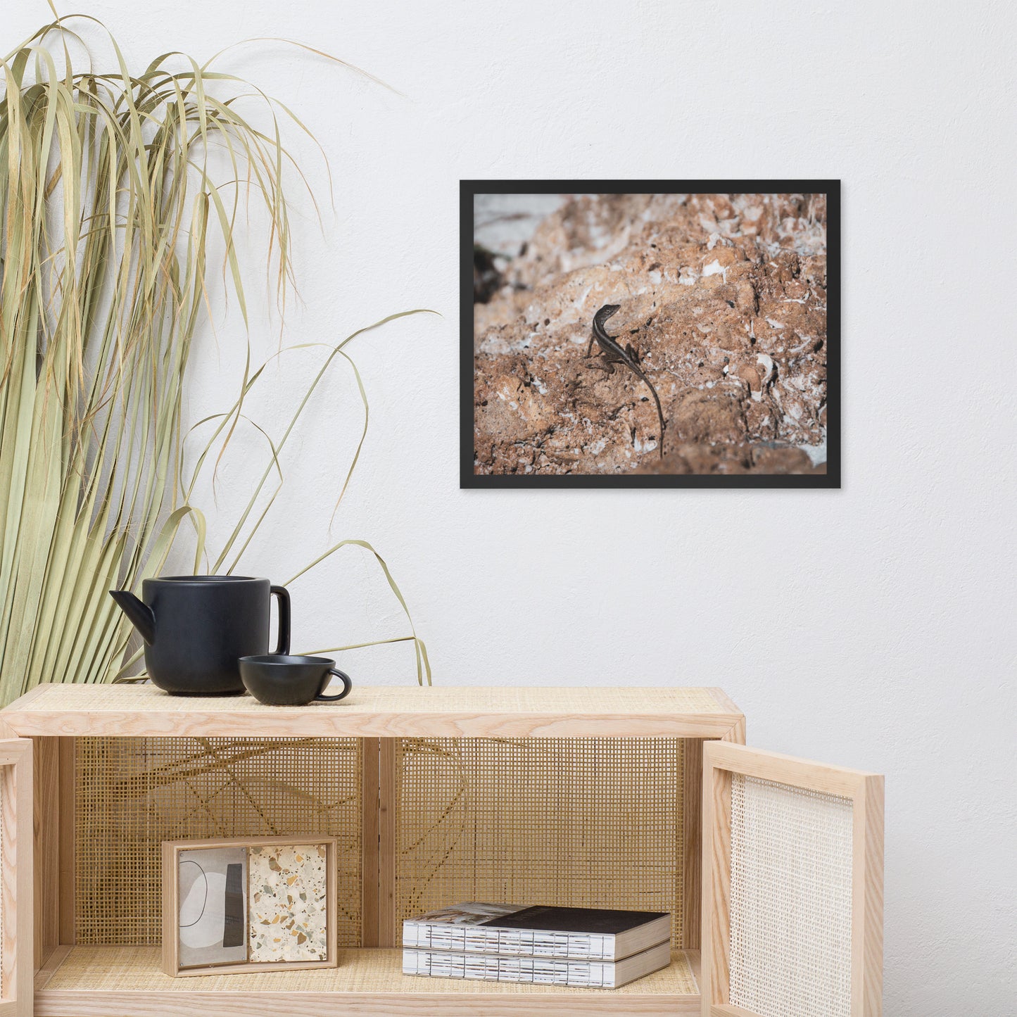 Lizard Rock Colorized Wildlife Photograph Framed Wall Art Prints